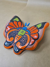 Load image into Gallery viewer, Talavera Butterfly - Orange
