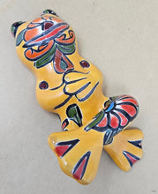 Load image into Gallery viewer, Talavera Frog - Small Chillaxin
