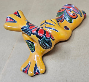 Talavera Frog - Small Chillaxin