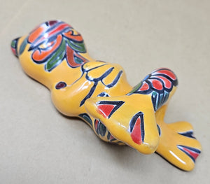 Talavera Frog - Small Chillaxin