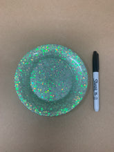 Load image into Gallery viewer, Decorative Plate - Green Glittery
